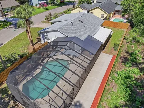 5908 NW 36th Place Gainesville FL 32606