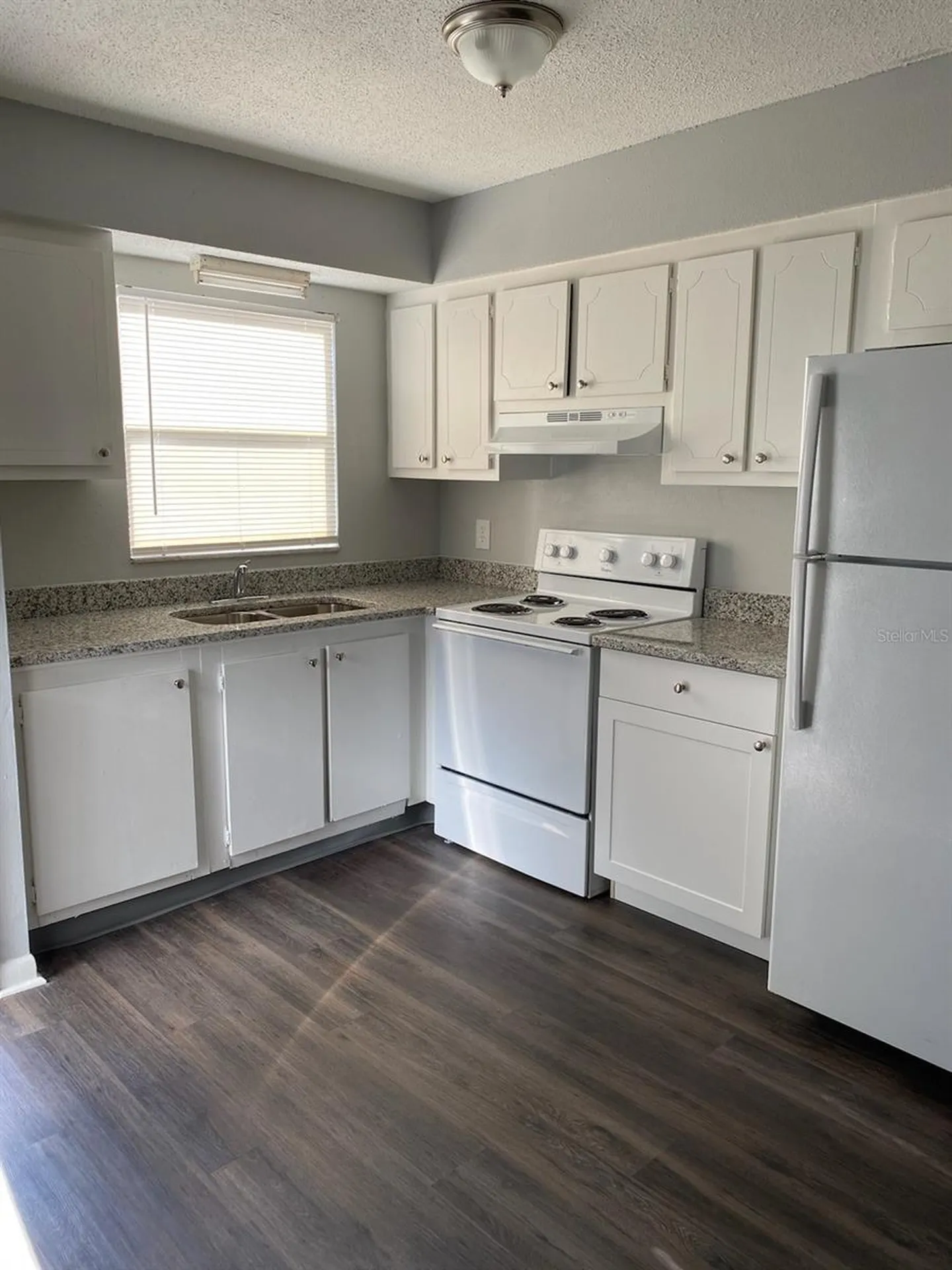 646 88th Avenue N St Petersburg FL 33702