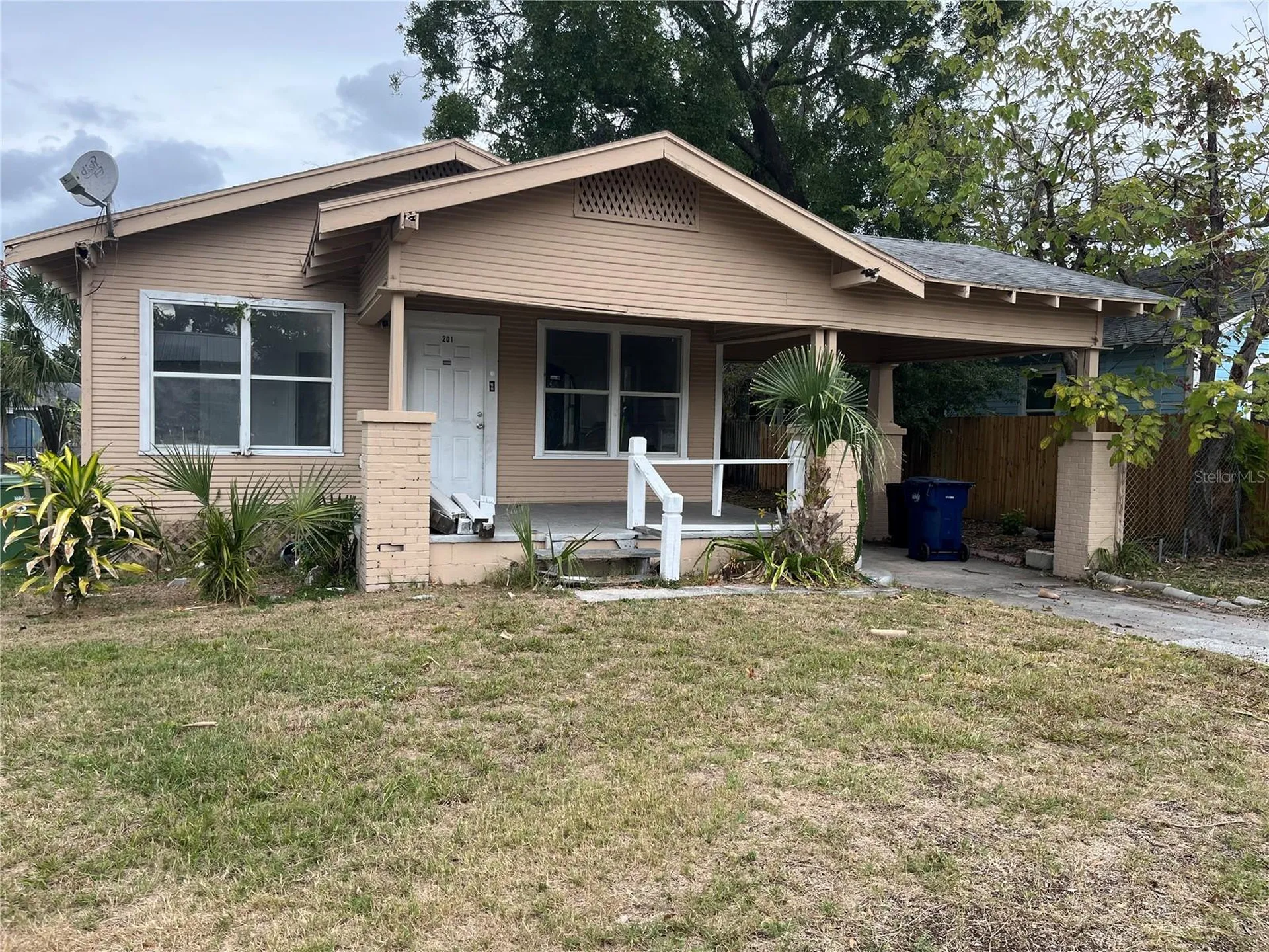 201 W Ida Street Tampa FL 33603