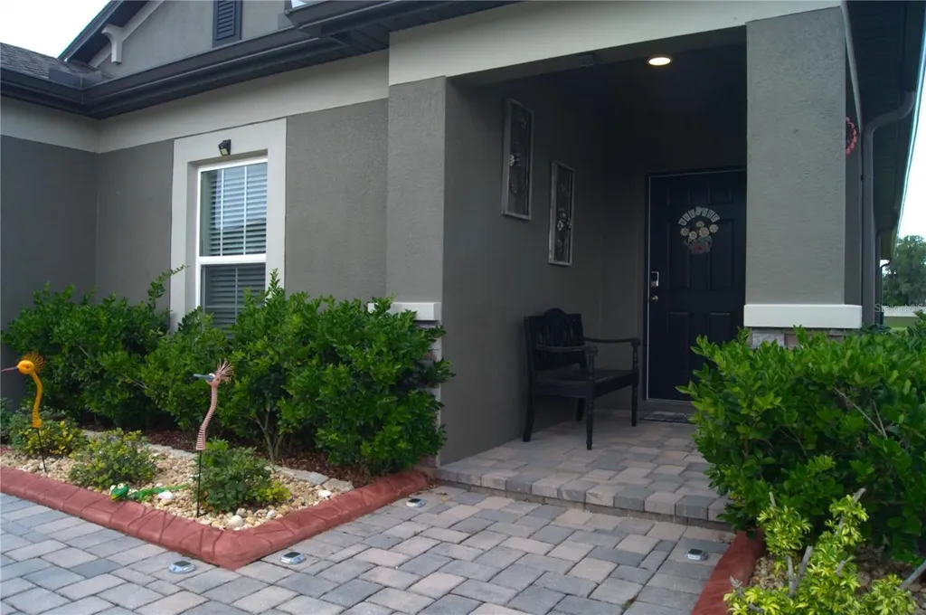 12407 Hilltop Farms Drive Dade City FL 33525