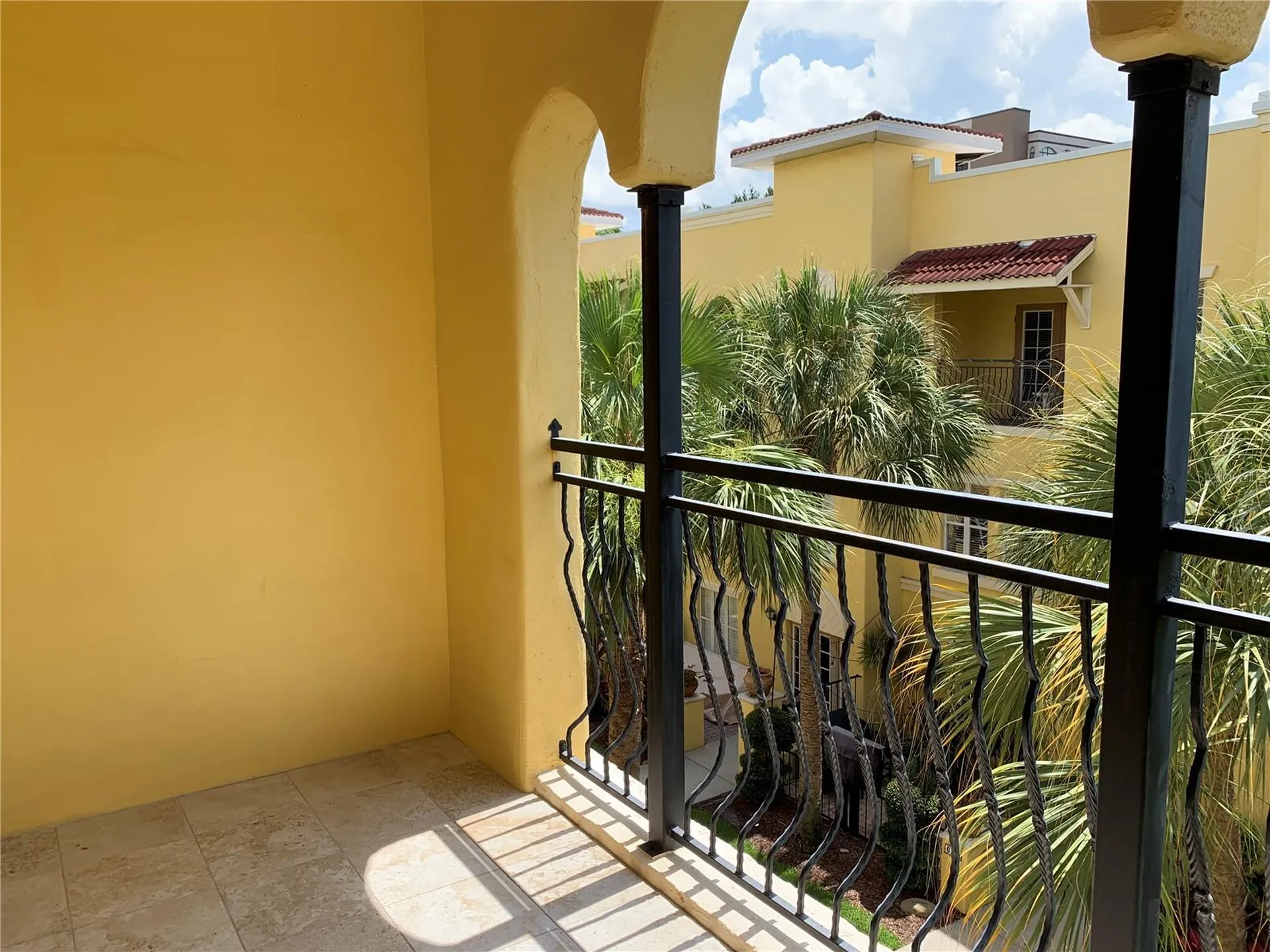 601 Casabella Circle Tampa FL 33609
