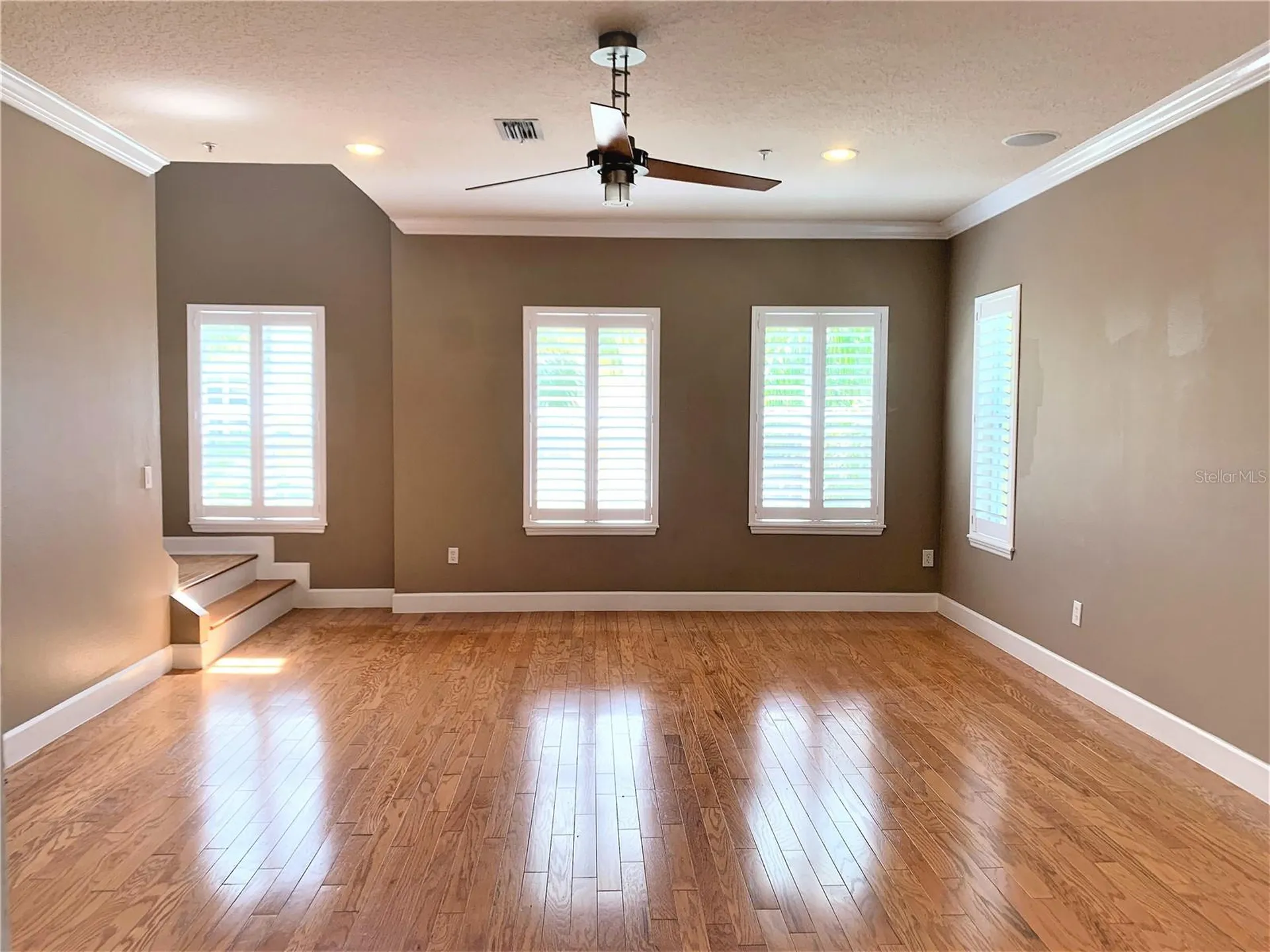 601 Casabella Circle Tampa FL 33609