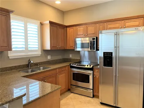 601 Casabella Circle Tampa FL 33609