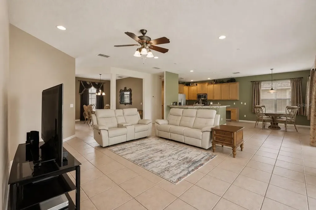 2582 Double Tree Place Oviedo FL 32766