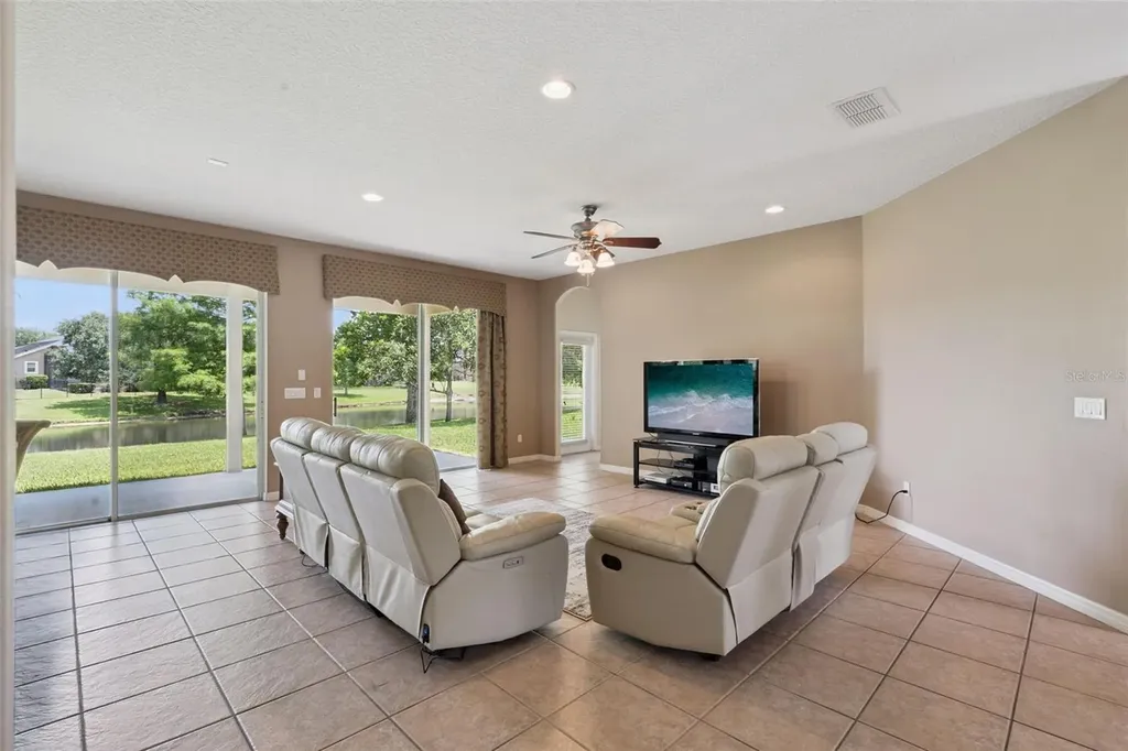 2582 Double Tree Place Oviedo FL 32766