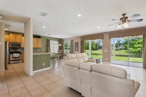 2582 Double Tree Place Oviedo FL 32766