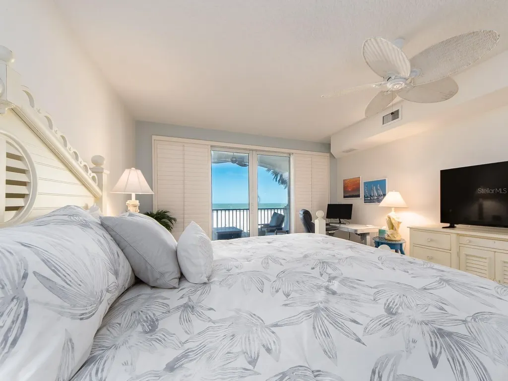1370 Gulf Boulevard Clearwater FL 33767