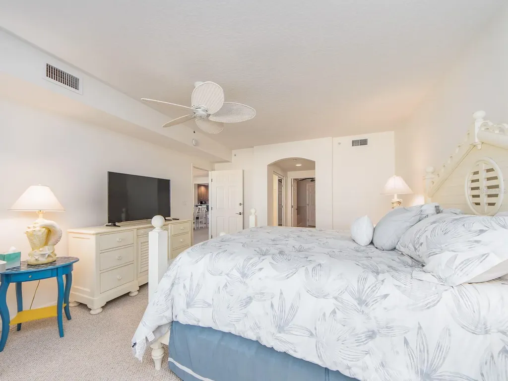 1370 Gulf Boulevard Clearwater FL 33767