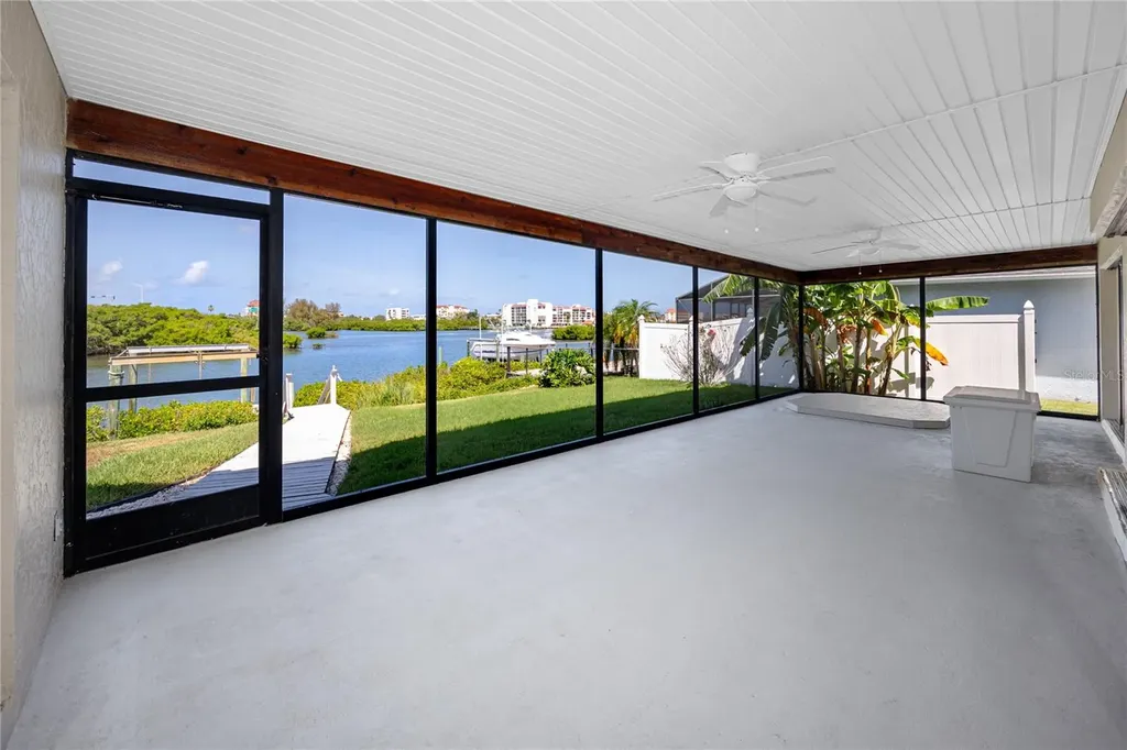 8046 Bayhaven Drive Seminole FL 33776