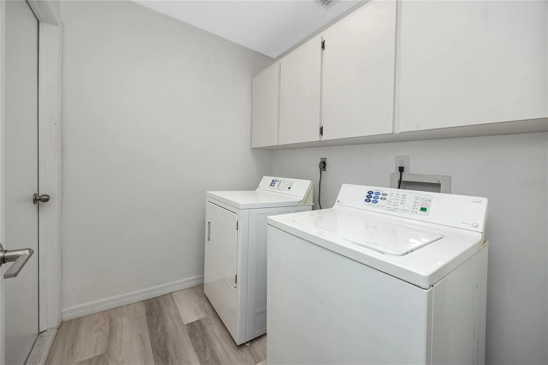8046 Bayhaven Drive Seminole FL 33776