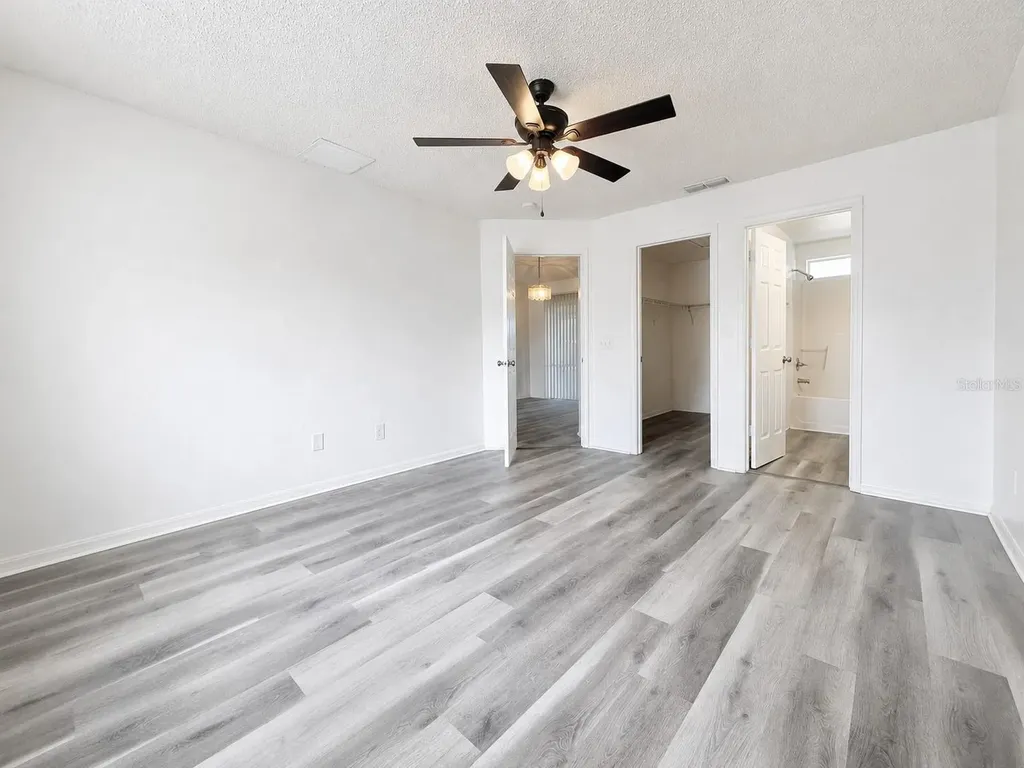 2871 Lockwood Boulevard Deltona FL 32738