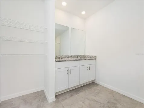 2606 Irish Elk Avenue Davenport FL 33837