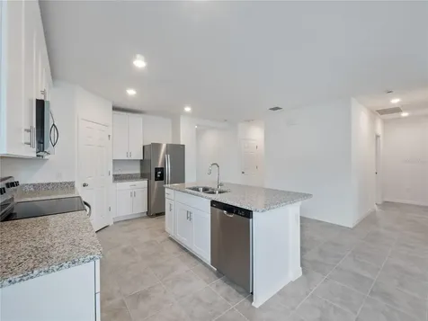 2606 Irish Elk Avenue Davenport FL 33837