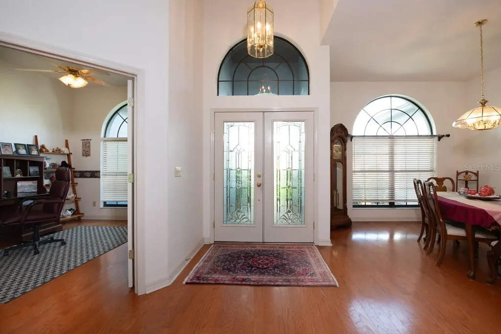 4704 Stone Hollow Court Valrico FL 33596