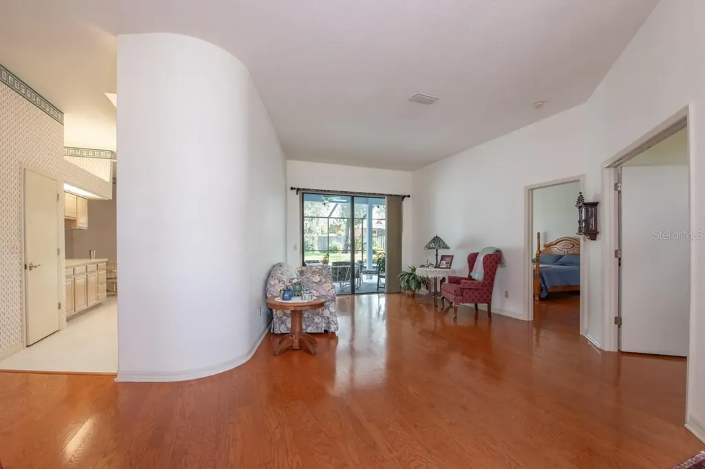 4704 Stone Hollow Court Valrico FL 33596