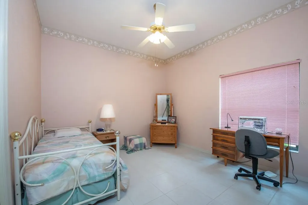 4704 Stone Hollow Court Valrico FL 33596