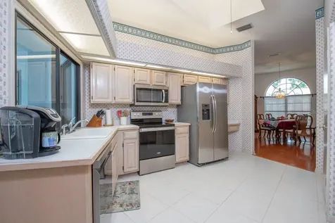 4704 Stone Hollow Court Valrico FL 33596
