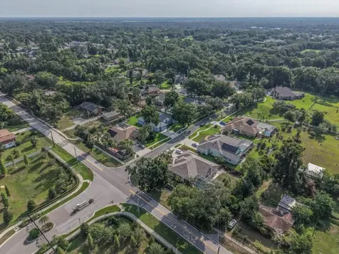 4704 Stone Hollow Court Valrico FL 33596