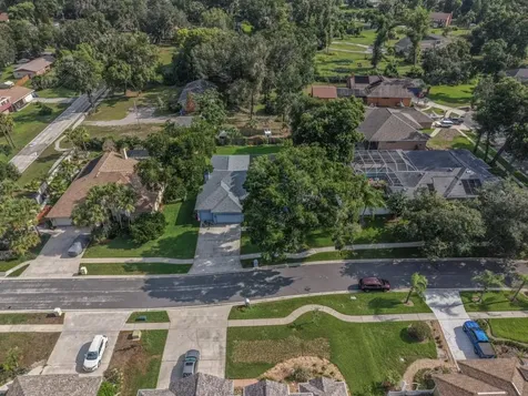 4704 Stone Hollow Court Valrico FL 33596