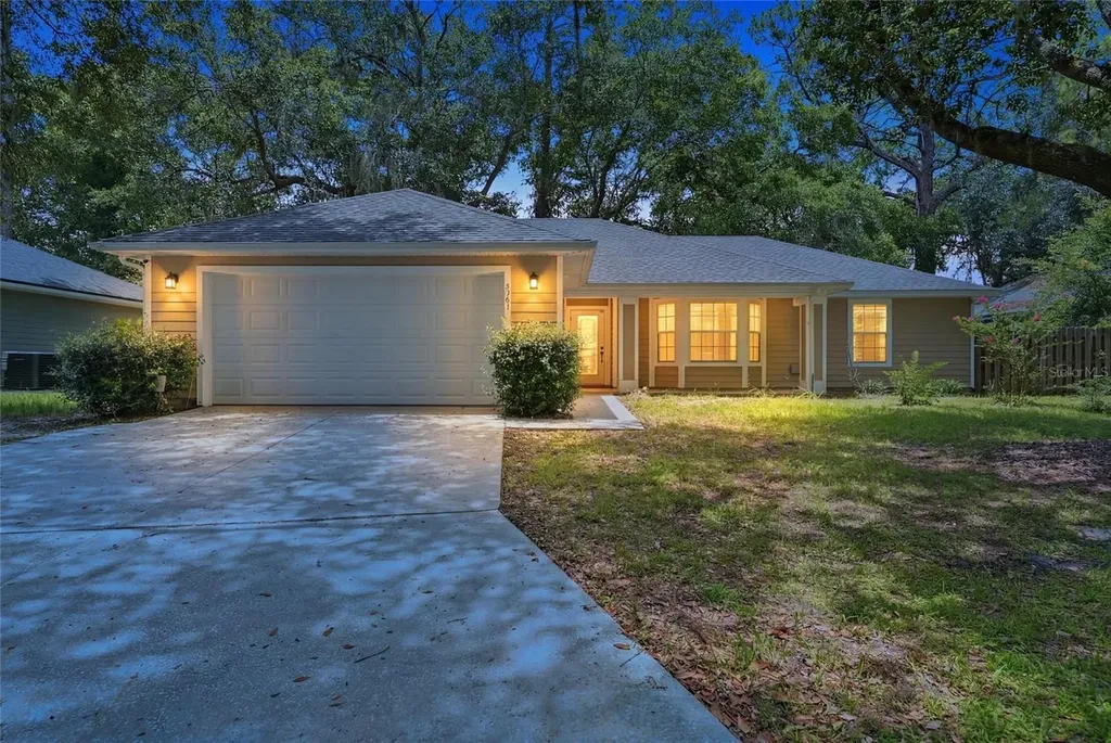 4308 NW 35th Terrace Gainesville FL 32605
