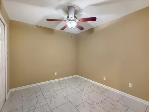 117 E Lake Roy Drive SE Winter Haven FL 33884