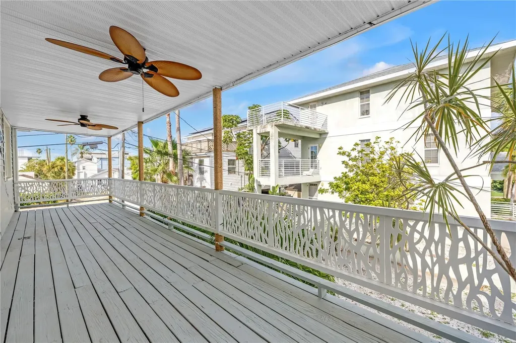 134 86th Terrace Treasure Island FL 33706