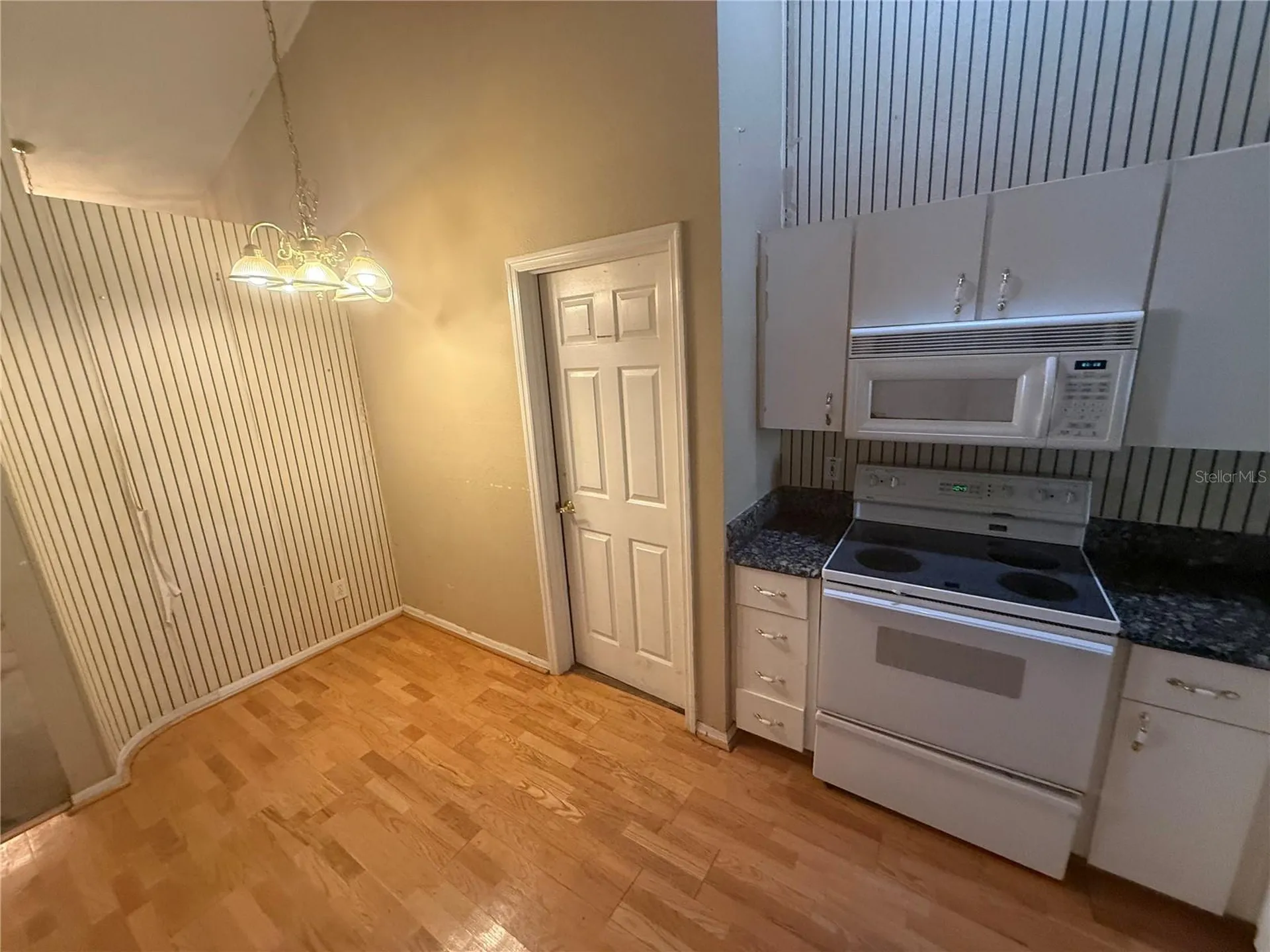204 Chardonnay Place Valrico FL 33594