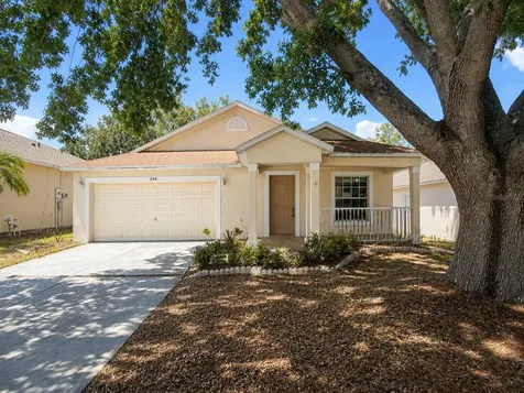 204 Chardonnay Place Valrico FL 33594