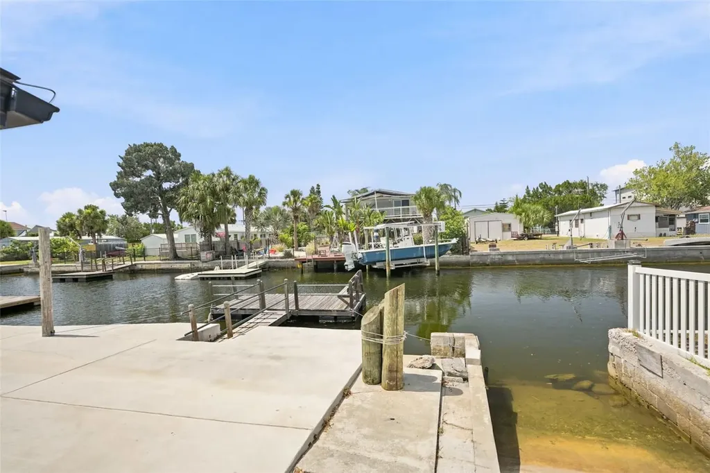 7037 Mccray Drive Hudson FL 34667