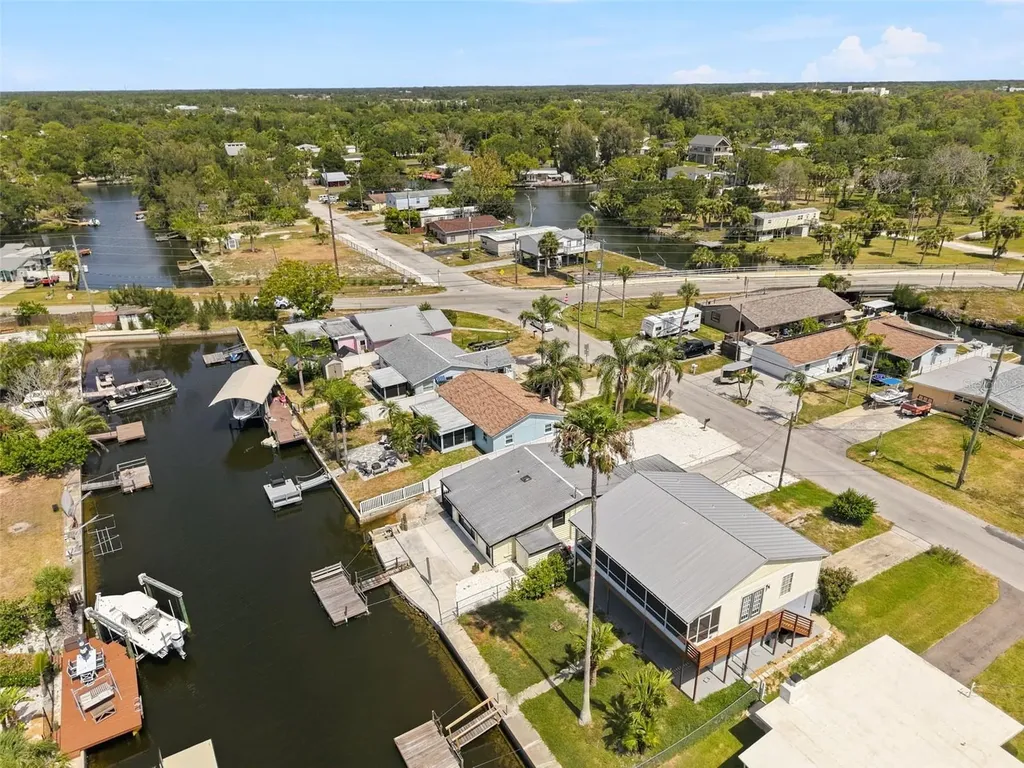 7037 Mccray Drive Hudson FL 34667
