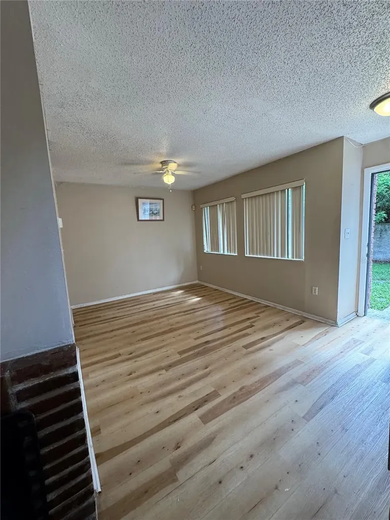 5012 Downing Street Orlando FL 32839