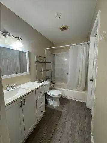 5012 Downing Street Orlando FL 32839