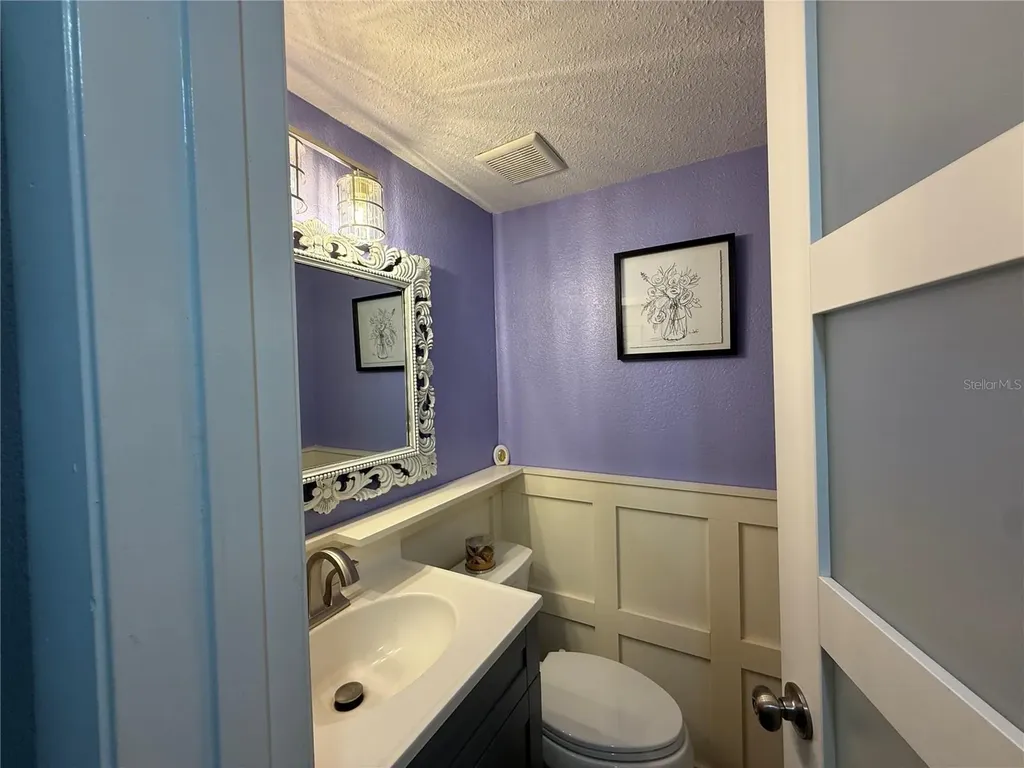 10009 Regal Woods Lane Tampa FL 33624