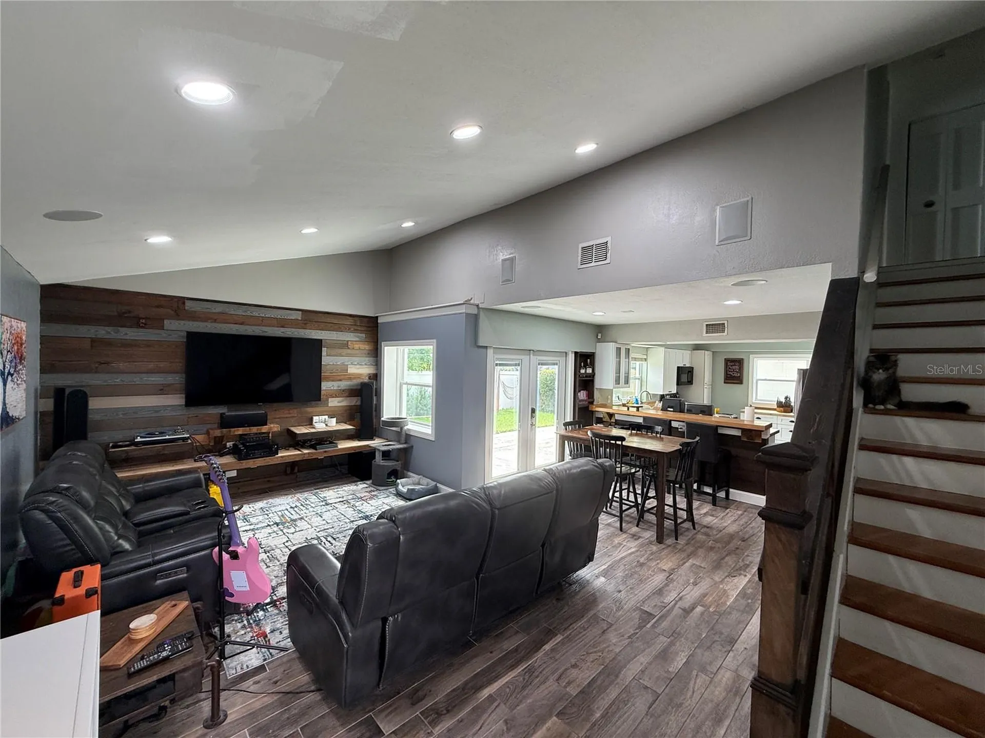 10009 Regal Woods Lane Tampa FL 33624