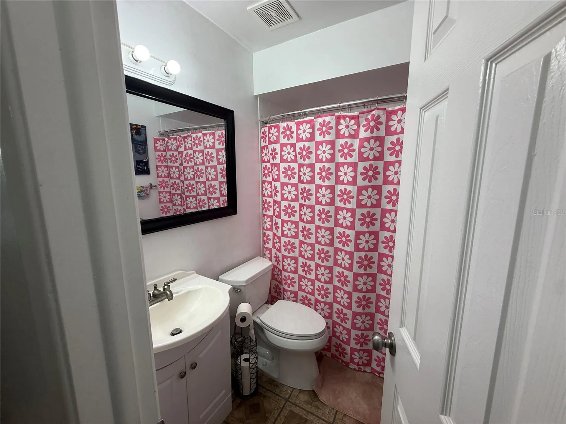 10009 Regal Woods Lane Tampa FL 33624