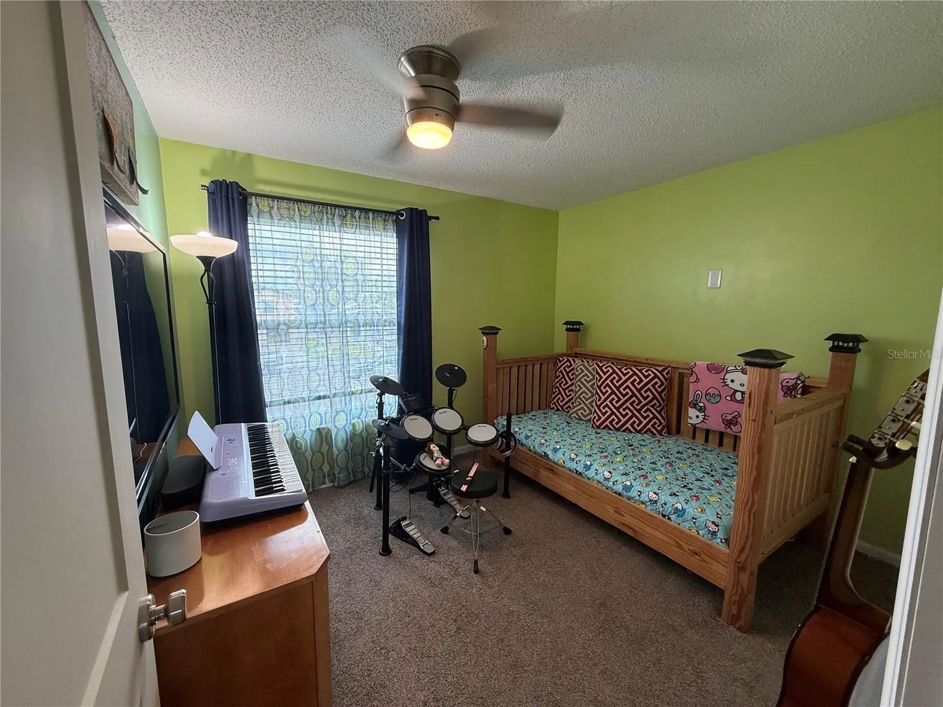 10009 Regal Woods Lane Tampa FL 33624