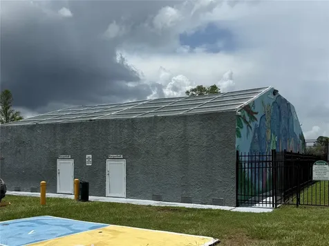 10009 Regal Woods Lane Tampa FL 33624