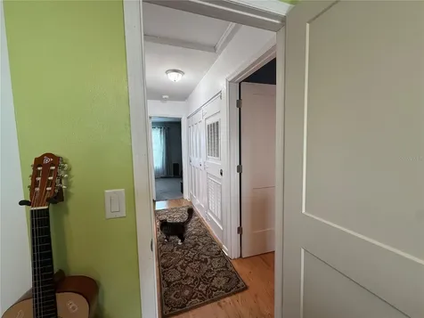 10009 Regal Woods Lane Tampa FL 33624