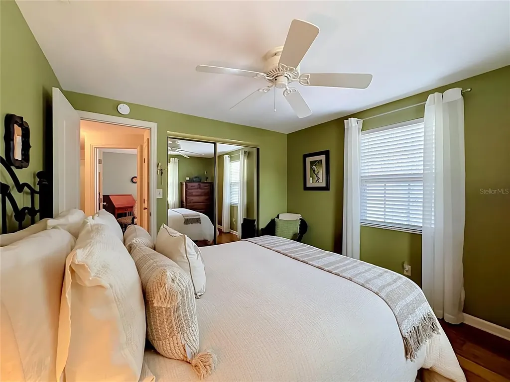 202 Peacock Lane Holmes Beach FL 34217
