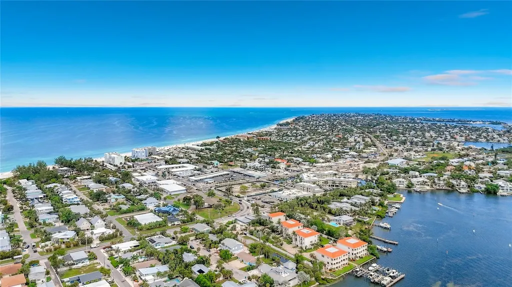 202 Peacock Lane Holmes Beach FL 34217