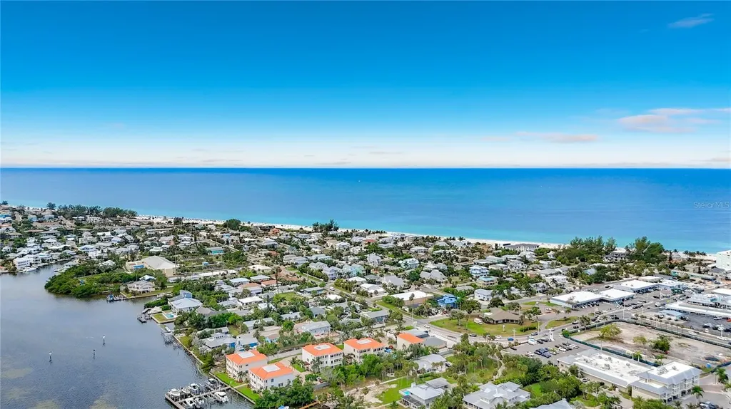 202 Peacock Lane Holmes Beach FL 34217