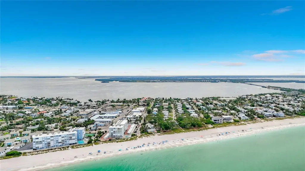 202 Peacock Lane Holmes Beach FL 34217