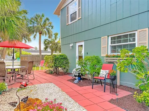 202 Peacock Lane Holmes Beach FL 34217