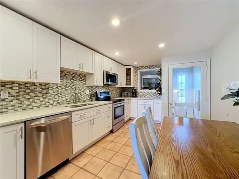 202 Peacock Lane Holmes Beach FL 34217