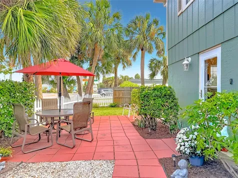 202 Peacock Lane Holmes Beach FL 34217