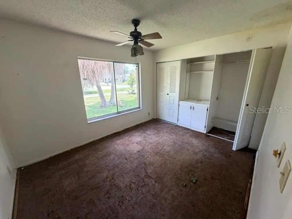 5121 Gateway Avenue Orlando FL 32821