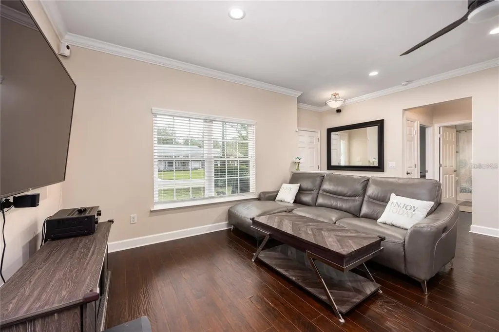 5504 NW 34th Street Gainesville FL 32653