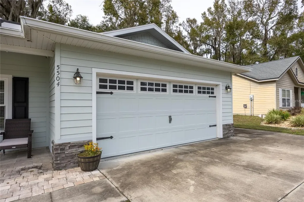 5504 NW 34th Street Gainesville FL 32653