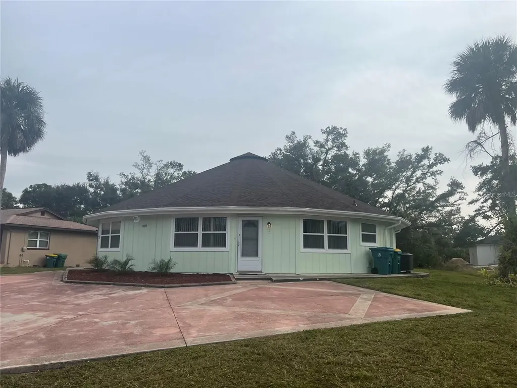 15539 Chamberlain Boulevard Port Charlotte FL 33953