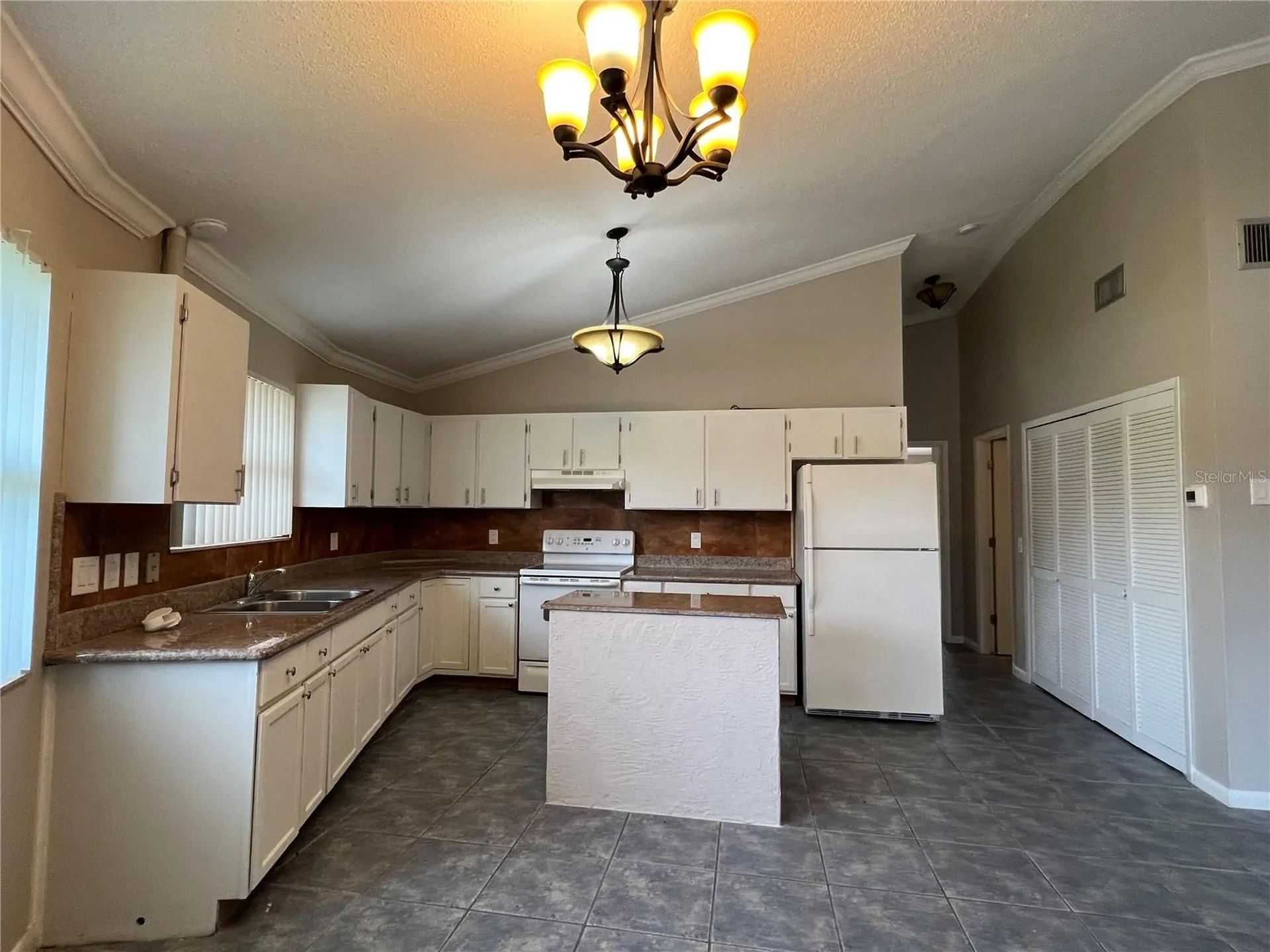 15539 Chamberlain Boulevard Port Charlotte FL 33953